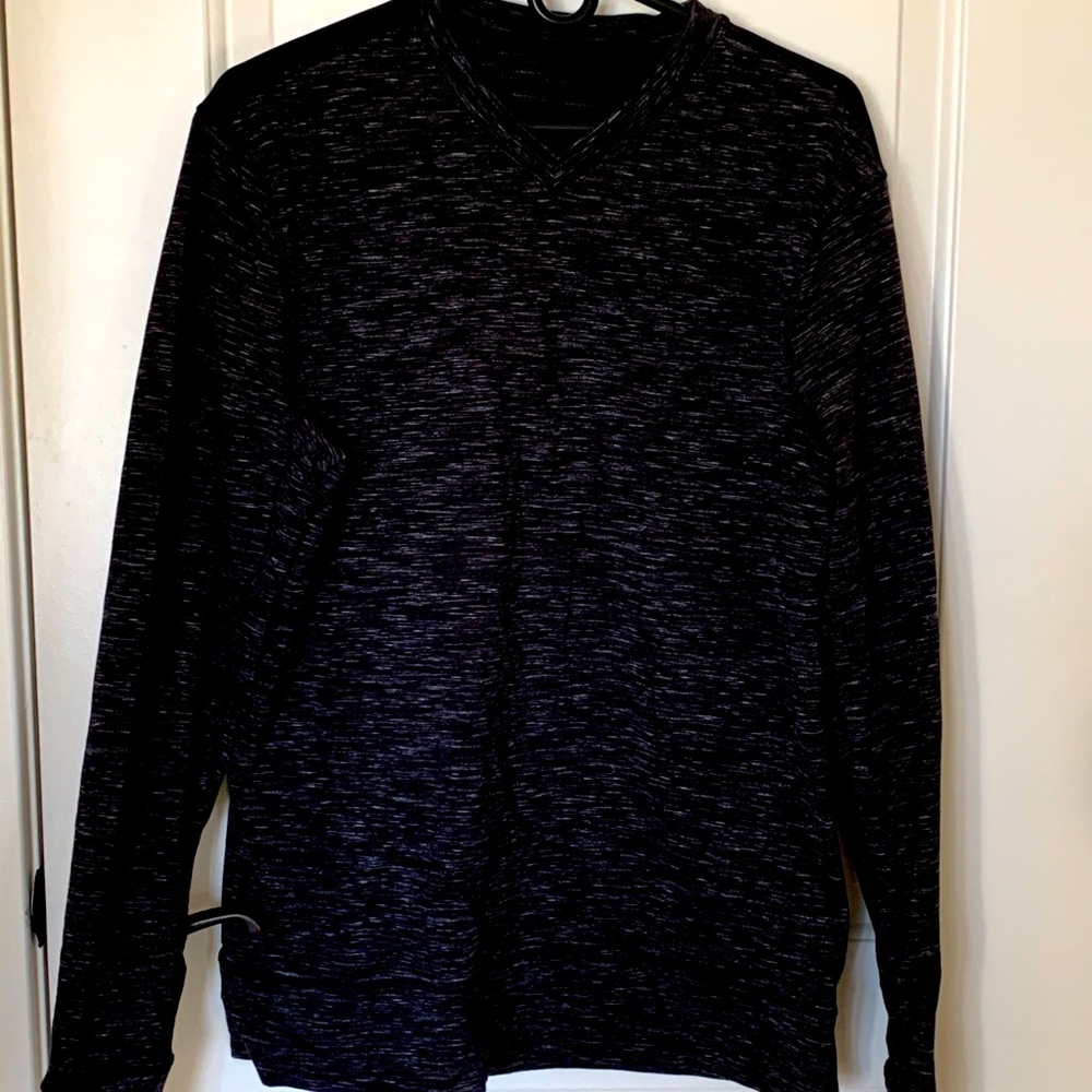 Lululemon men’s grey black sweatshirt